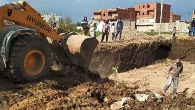 ازالة تعديات البناء على الأراضى الزراعية فى فافوس وديرب والحسينية.. بالصور