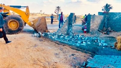 حملات لمواجهة البناء بدون ترخيص والتعديات علي املاك الدولة بالاسماعيلية
