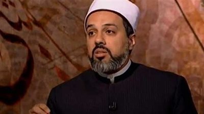 حكم الدين فى وصية الميت وإن كانت غير عادلة