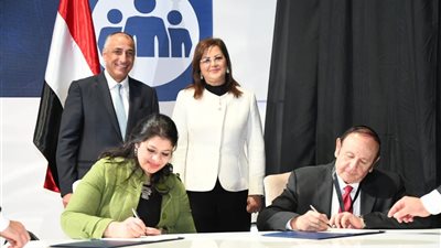 التخطيط وجامعة النيل توقعان بروتوكول تعاون لإنشاء 