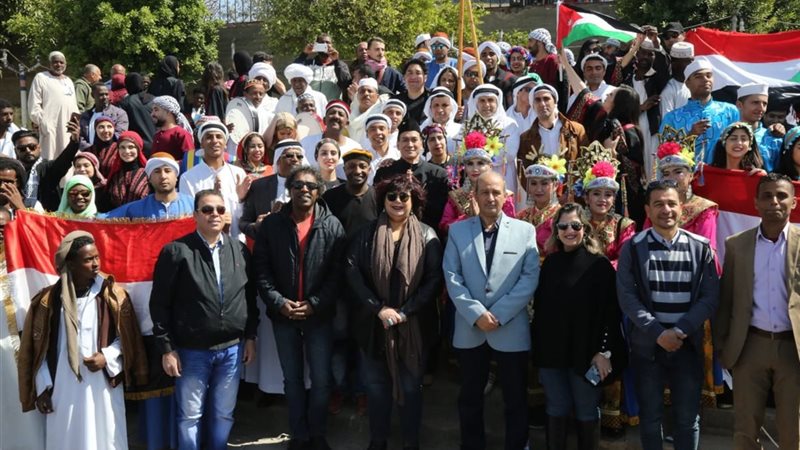 خلال الاحتفال