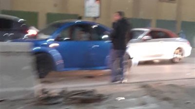 شلل مرورى أعلى كوبرى أكتوبر بعد اصطدام 4 سيارات