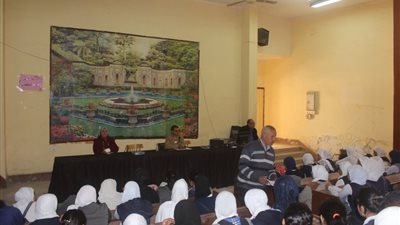 تنشيط السياحة بأسيوط تنظم ندوة لطلاب مدارس صدفا والقوصية
