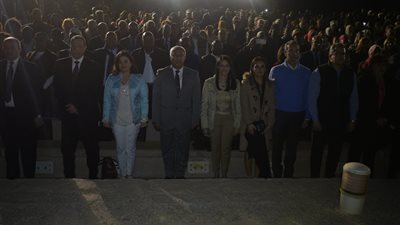 الدكتورة رانيا المشاط والدكتور خالد العنانى يصطحبان السفراء الأفارقة فى جولة بمعبد أبو سمبل