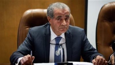 اليوم.. وزير التموين يعلن معايير استبعاد غير المستحقين لدعم البطاقات التموينية