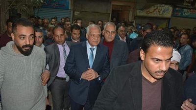 محافظ الجيزة يتفقد العقارات المجاورة لعقار بولاق الدكرور المنهار