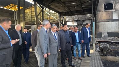 شاكر يتابع انتظام العمل بمحطة مصر..ويؤكد لاتهاون مع أي مقصر