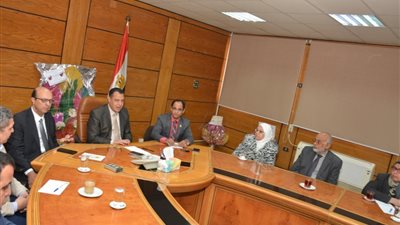بدء خطوات إنشاء معامل متخصصة لاختبارات ذوى الإعاقة بجامعة اسيوط