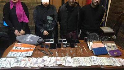 ضبط تشكيل عصابي لسرقة الحقائب عقب اعتداءه علي كمين بالقاهرة