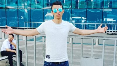 هاشتاج #زعيم_تويتر .. تعرف على صاحبه .. ورأيه فى التابلت المدرسي