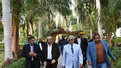 محافظ أسوان ونائب وزيرة التخطيط يتفقدا الأستعدادات والأعمال الجارية لإستضافة منتدى الشباب العربى الإفريقى
