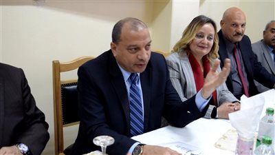 تماثيل لابو سيف والفشنى وكيرلس والبوصيرى بجامعة بنى سويف