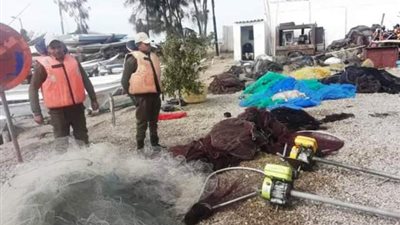 محافظ كفرالشيخ يتابع حملة إزالة التعديات على بحيرة البرلس