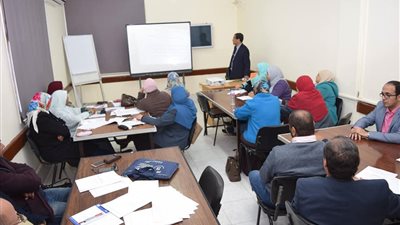 بالصور...استمرار دورات برنامج المراجعة الخارجية بمركز ضمان الجودة بجامعة سوهاج