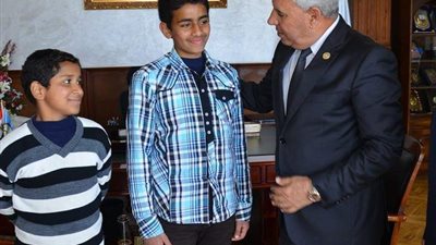 الغرابلى يطمئن على أطفال دار الأيتام بمطروح