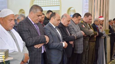 محافظ البحيرة يفتتح مسجد احباب المصطفى بدمنهور