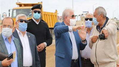 محافظ جنوب سيناء يتابع نسب التنفيذ لأعمال تطوير هضبة ام السيد وانشاء ممشي سياحي وطرق وميادين