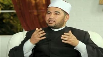 داعية: آية واحدة في القرآن الكريم توصي الآباء بالأبناء لهذا السبب