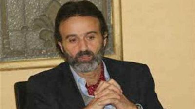أيمن عزب عن تكريمه من الفنان محمد صبحي: حاجة كويسة جدًا في مسيرتي الفنية