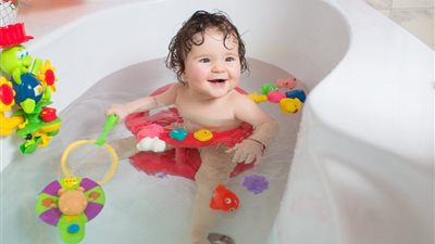 رضيعة تصرع غرقاً بسبب مواقع التواصل الاجتماعى