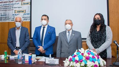 رئيس جامعة طنطا يرأس مناقشة رسالة ماجستير فى 