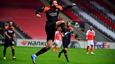 الدورى الأوروبى.. روما يهزم سبورتنج براجا بثنائية نظيفة.. فيديو