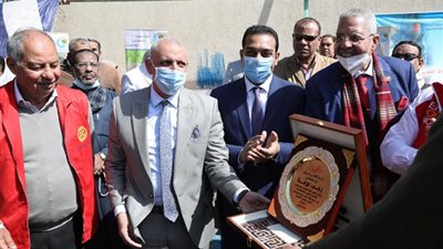 افتتاح اول وحدة ترشيح طبيعى لمياه الشرب بقوص