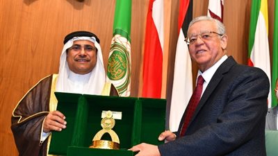 توقيع بروتوكول للتعاون بين مجلس النواب المصري والبرلمان العربي