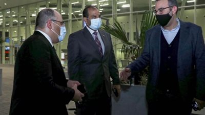 سفير مصر فى تنزانيا يدعم ويساند الأهلى أمام سيمبا