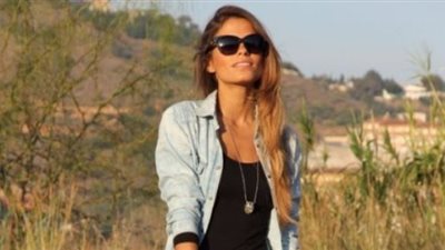 مصممة أزياء: هذه القطع ضرورية في دولاب أي فتاة