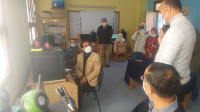 مديرية السويس تدعم التدريب علي تطبيقات التعليم عن بعد للمعلمين