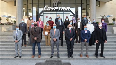 مصر للطيران للخطوط الجوية تجدد شهادات 