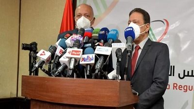 وزير الخارجية يبحث مع رئيس الأعلى للإعلام ورؤساء تحرير الصحف أهم التحديات الخارجية