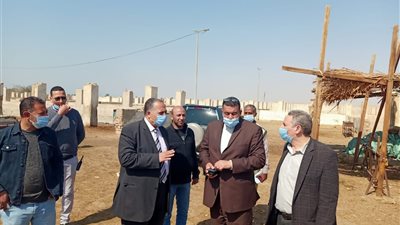 محافظ أسيوط يوجه بالمتابعة المستمرة للمشروعات الانتاجية