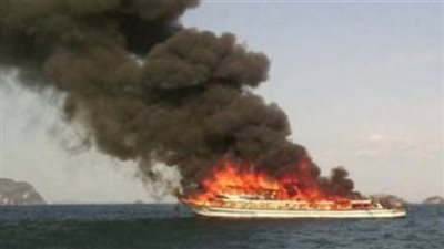 انفجار بسفينة في خليج عمان