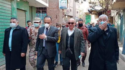 نائب محافظ المنيا : استمرار الحوار المجتمعى فى قرى حياة كريمة لتحديد الاحتياجات