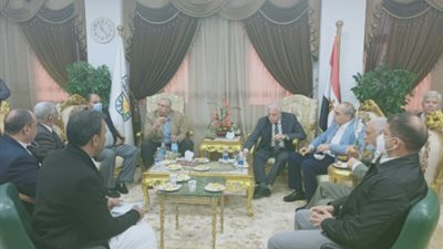 وزير الزراعة يبحث مع نواب محافظة جنوب سيناء مشاكل المواطنين ومشروعات النفع العام