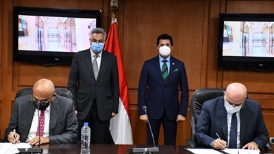 وزير الشباب يشهد توقيع بروتوكول تعاون مع الأكاديمية الوطنية للعلوم والمهارات