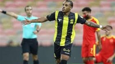 اتحاد جدة يكتسح القادسية بخماسية فى الدورى السعودى