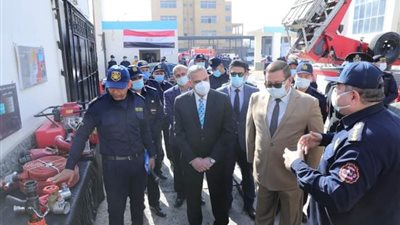محافظ سوهاج ومدير الأمن يشهدان فعاليات الاحتفال باليوم العالمي للحماية المدنية