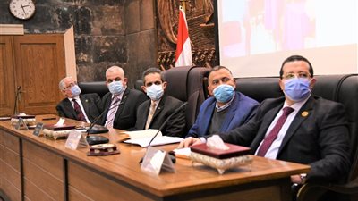 محافظ الغربية يعقد اجتماعاًمع المشاركين في المبادرة الرئاسية 