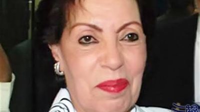 تكريم الفنانة القديرة رجاء حسين بالصالون الثقافي