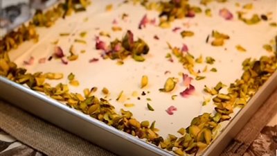 اطيب عيش السرايا بابسط المكونات بالفيديو