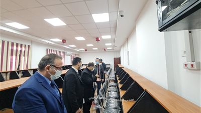بالصور.. لجنة من التعليم العالي لمتابعة جاهزية مراكز الإختبارات الإلكترونية بجامعة دمنهور