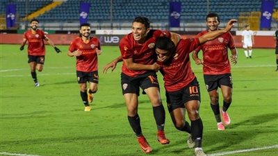 آلام الركبة تبعد محمود شكري عن المران الجماعي لسيراميكا كليوباترا