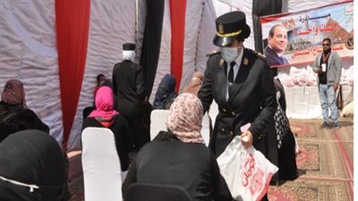قوافل الداخلية الخدمية والإنسانية تجوب حى الأسمرات فى إطار المبادرة الرئاسية 