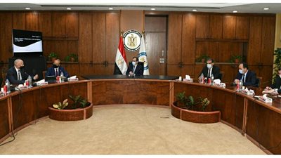 وزير البترول: زيادة مشروعات التحول الرقمي في العمليات الإنتاجية والاعتماد على التكنولوجيا بالمشروعات البترولية