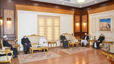 وفود تنزانيا وكينيا والبرازيل يصلون القاهرة للمشاركة في المؤتمر الدولي 