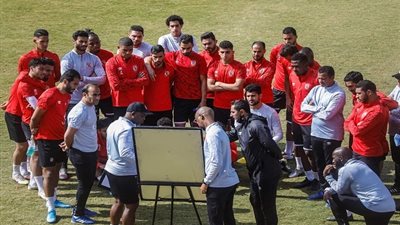 الاهلى يركز على الجوانب الفنية قبل لقاء فيتا كلوب