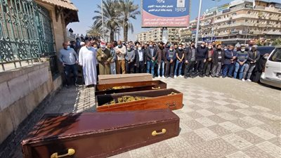 تشييع جثمان الكاتب الصحفي عباس الطرابيلي من مسجد الحصري